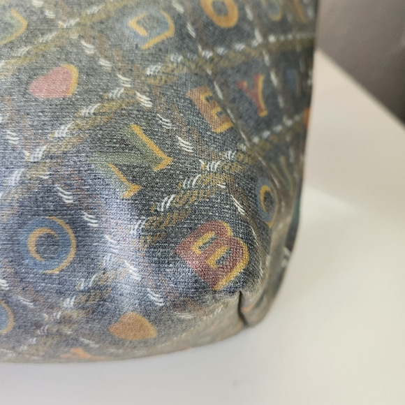 D&B Cindy Medium Tote - Picture 9 of 14